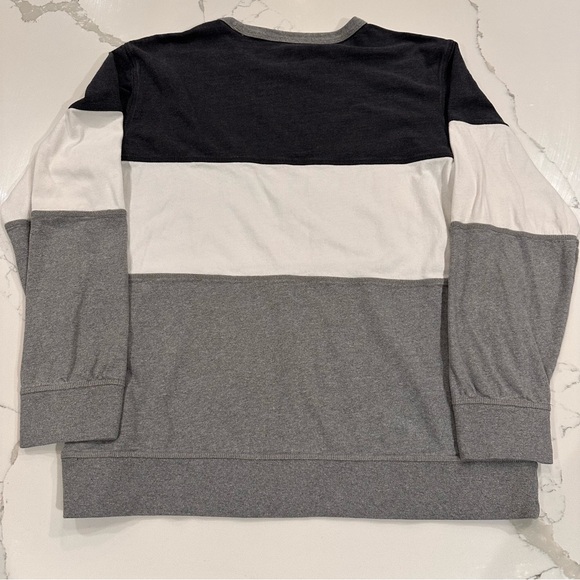 American Eagle 90s Y2K Crew Neck Colorblock Sweatshirt Women XL Black White Gray - Picture 3 of 10
